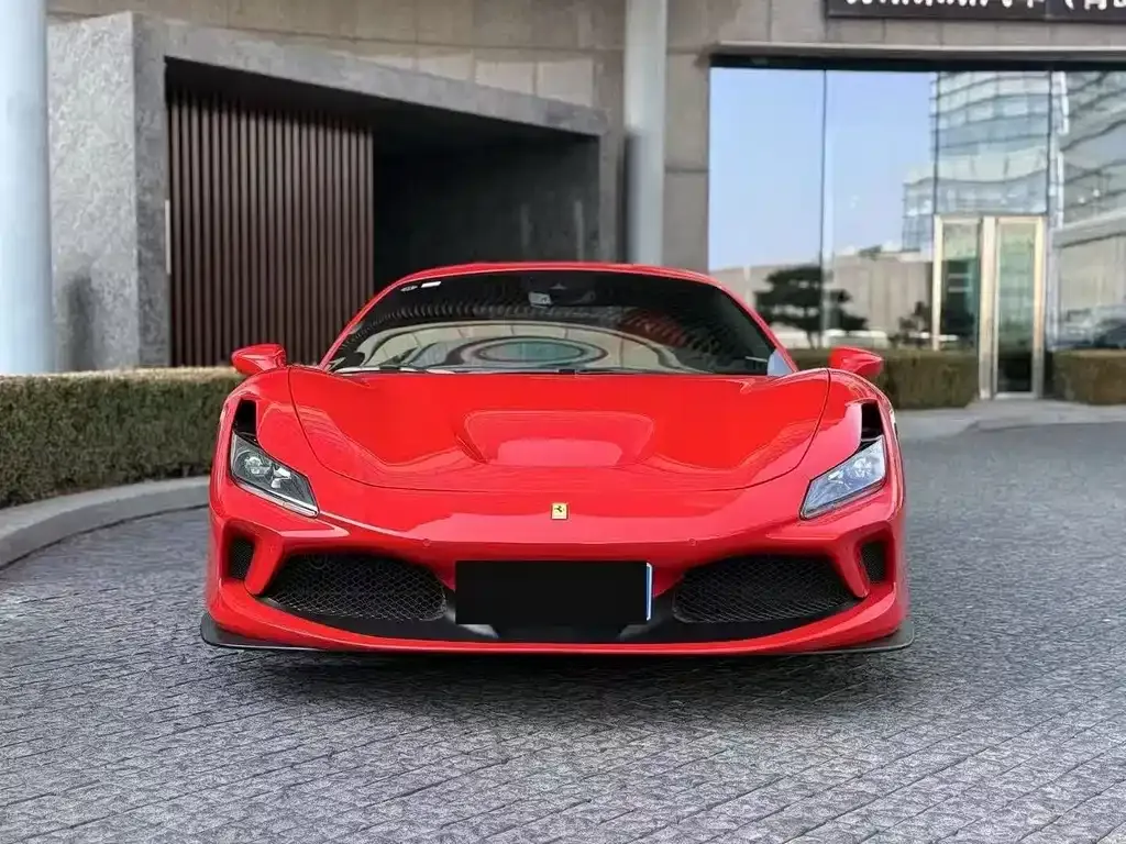 Ferrari F8 — фото 5