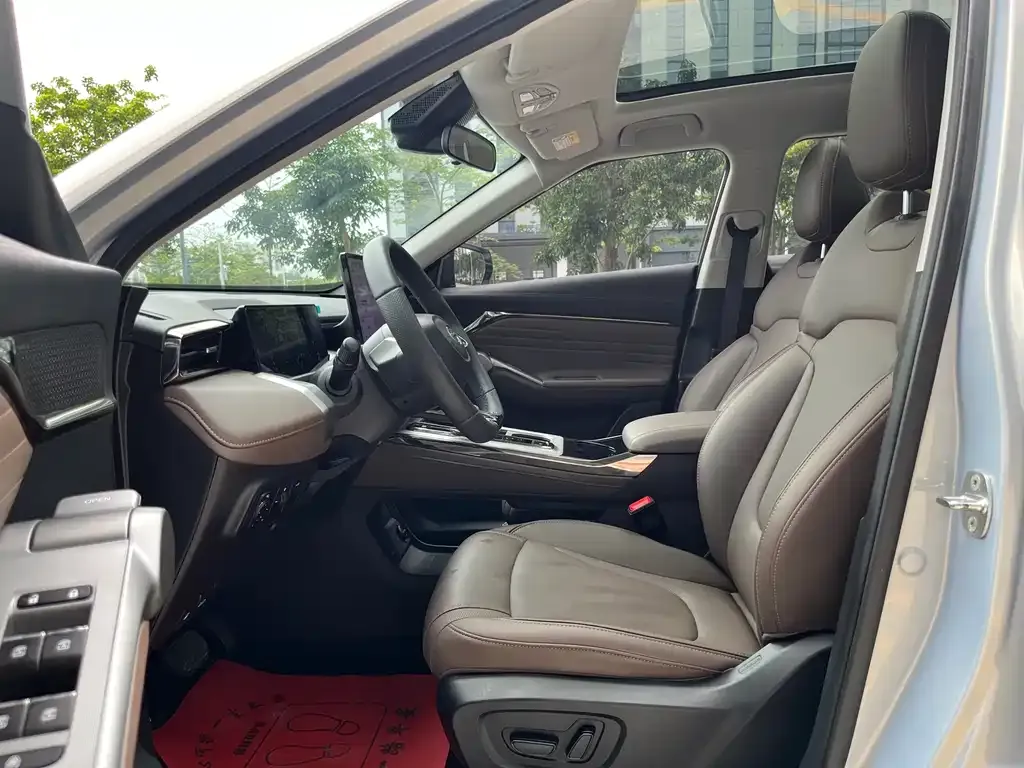 GAC Motor Trumpchi GS4 — фото 9