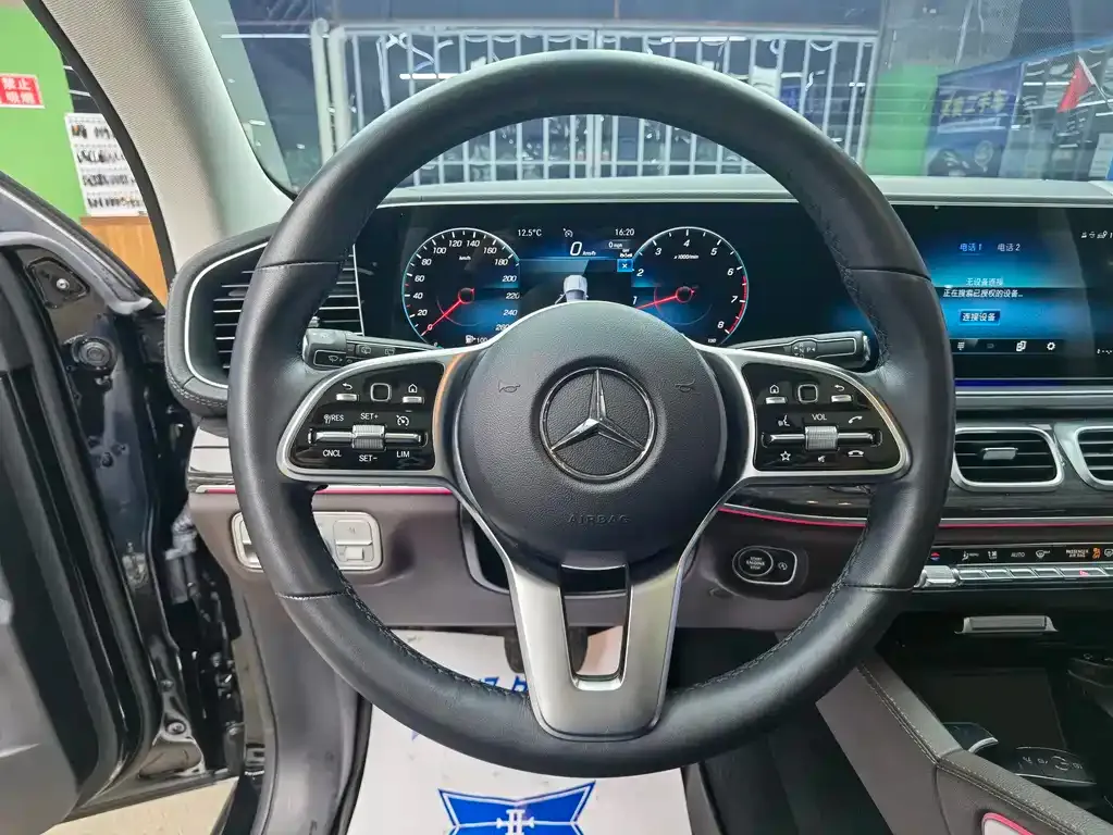 Mercedes-Benz GLE — фото 3