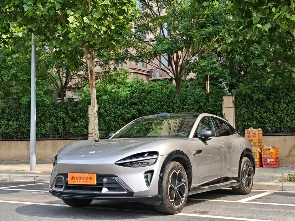 Xiaomi YU7 — фото 1