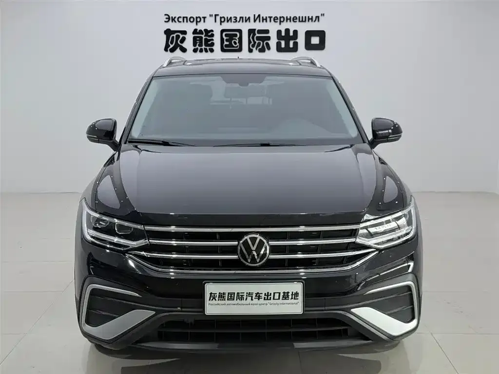 Volkswagen Tiguan L — фото 3