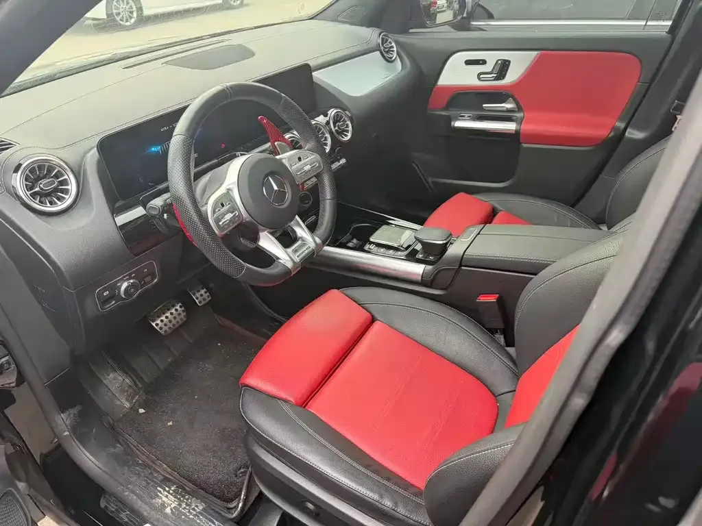 Mercedes-Benz GLA AMG — фото 9