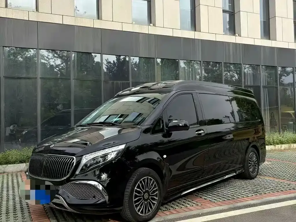 Mercedes-Benz Vito — фото 1