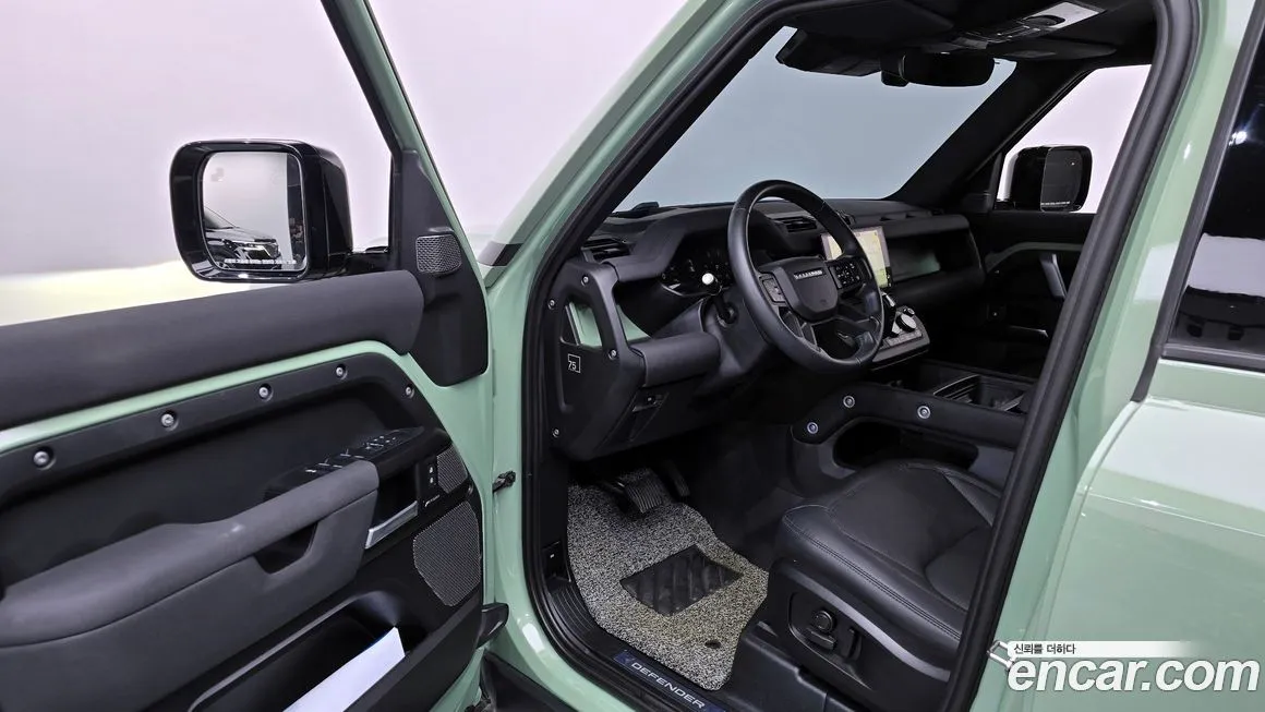 Land Rover Defender — фото 9