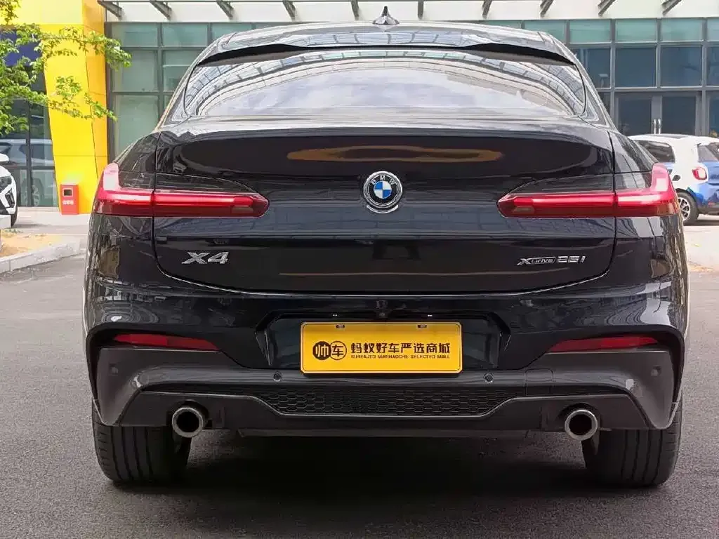 BMW X4 — фото 3