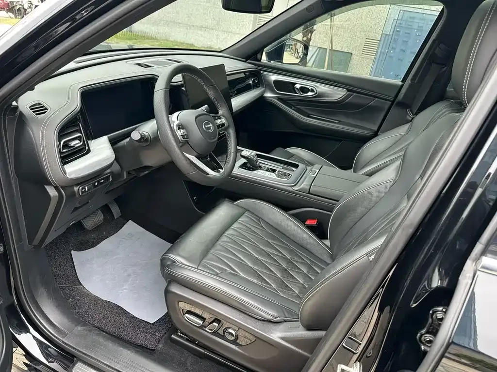 GAC Motor Trumpchi GS8 — фото 4