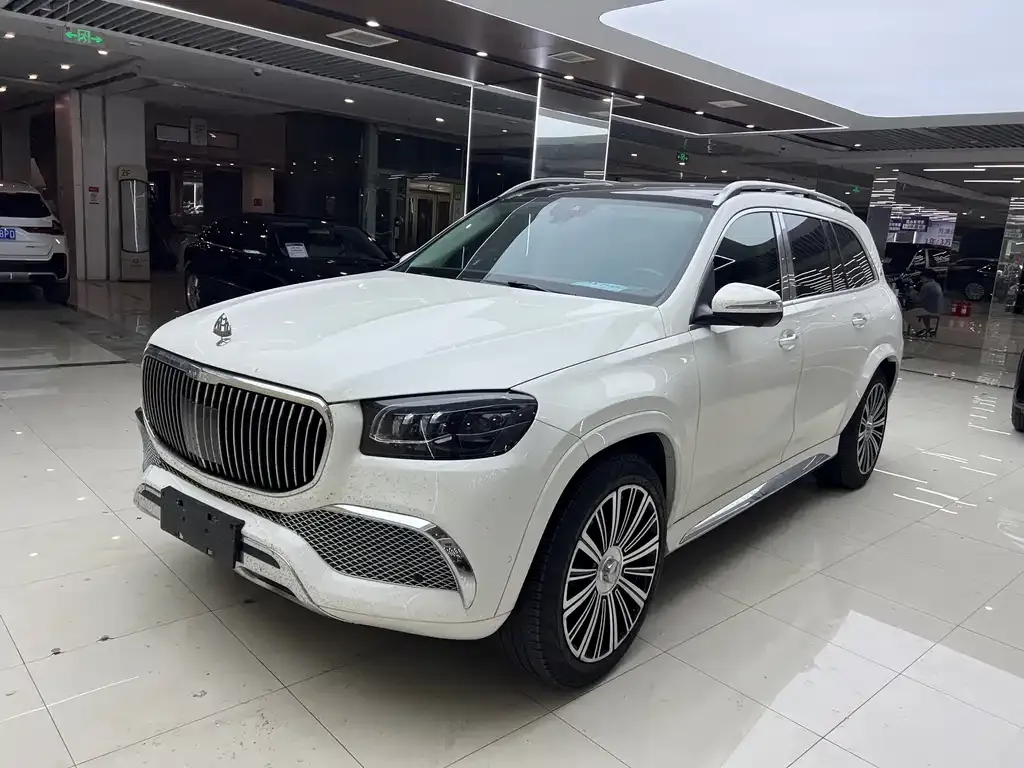 Mercedes-Benz GLS — фото 1