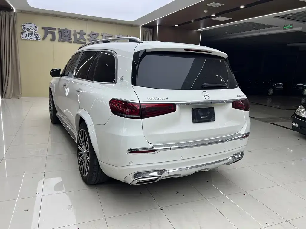 Mercedes-Benz GLS — фото 4