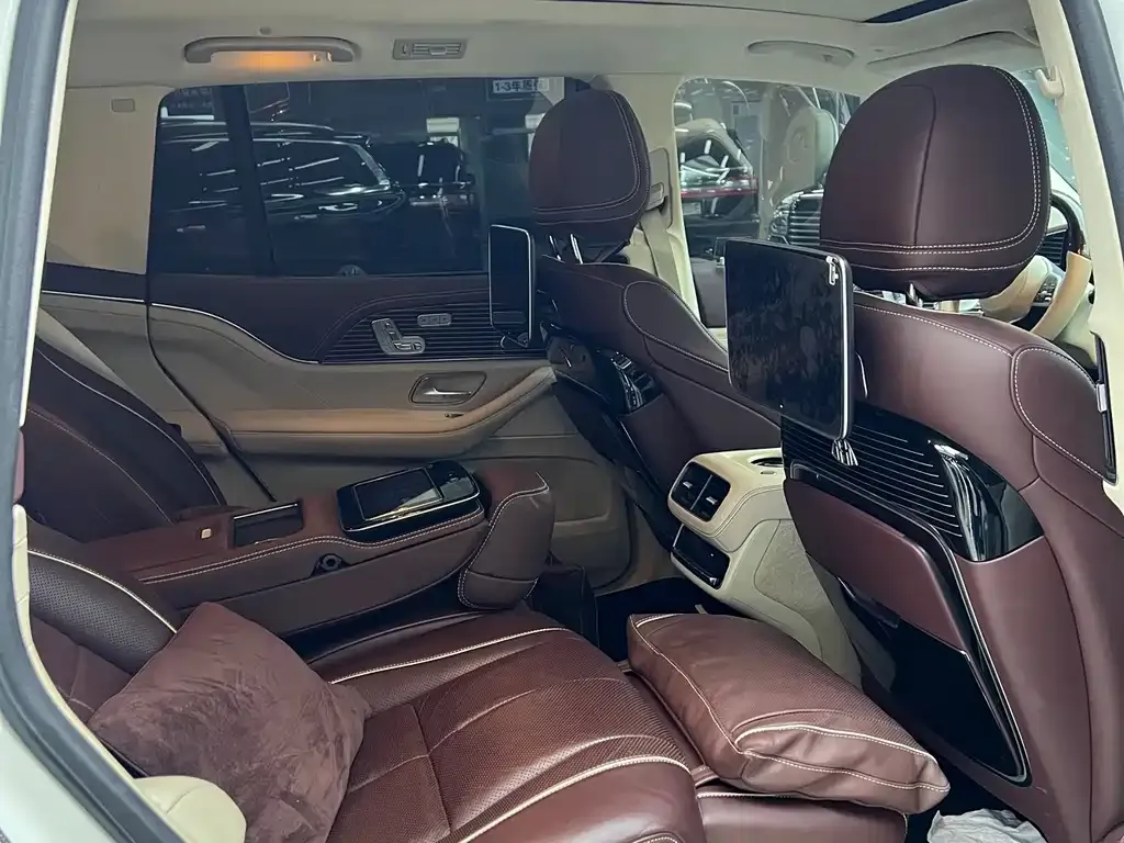 Mercedes-Benz GLS — фото 3