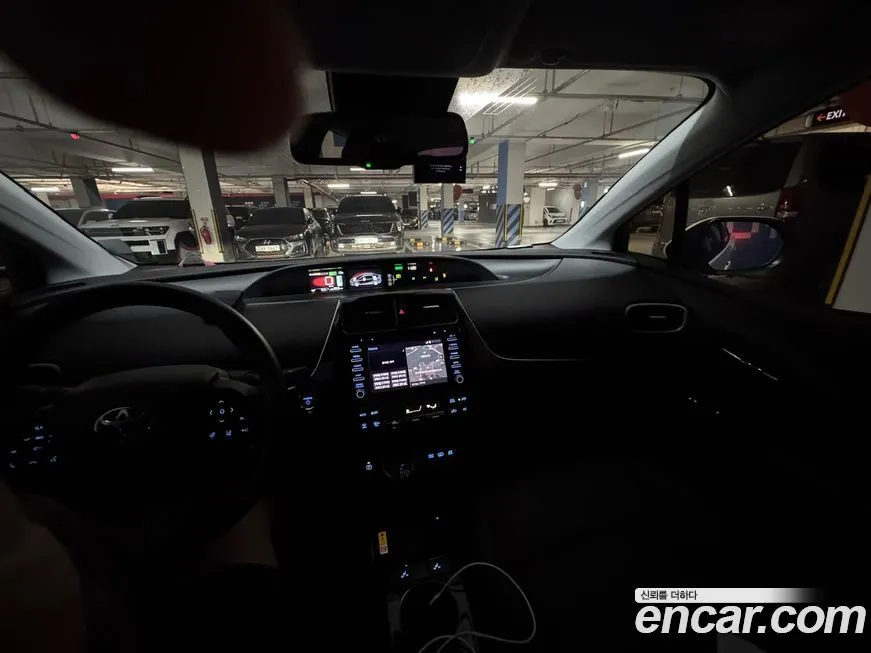 Toyota Prius — фото 2