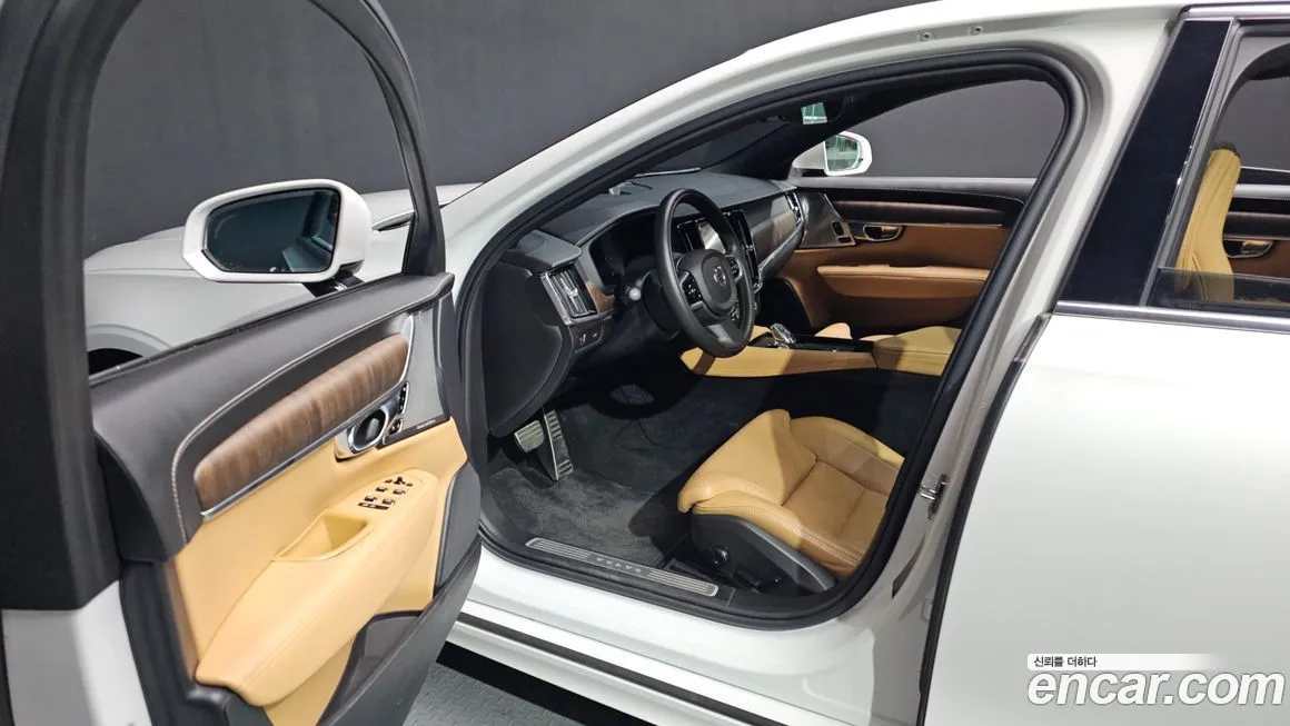 Volvo S90 — фото 8