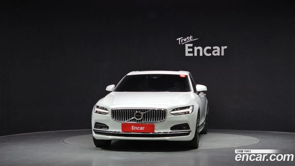 Volvo S90 — фото 4