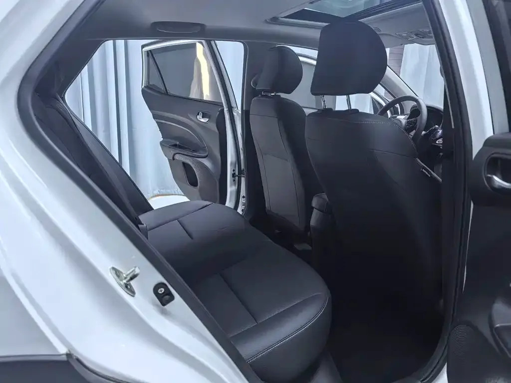 Kia KX1 — фото 3