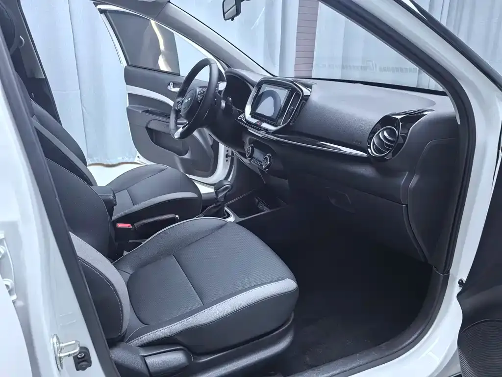 Kia KX1 — фото 6