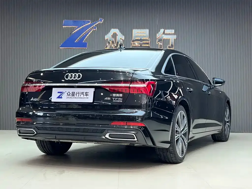 Audi A6L — фото 2