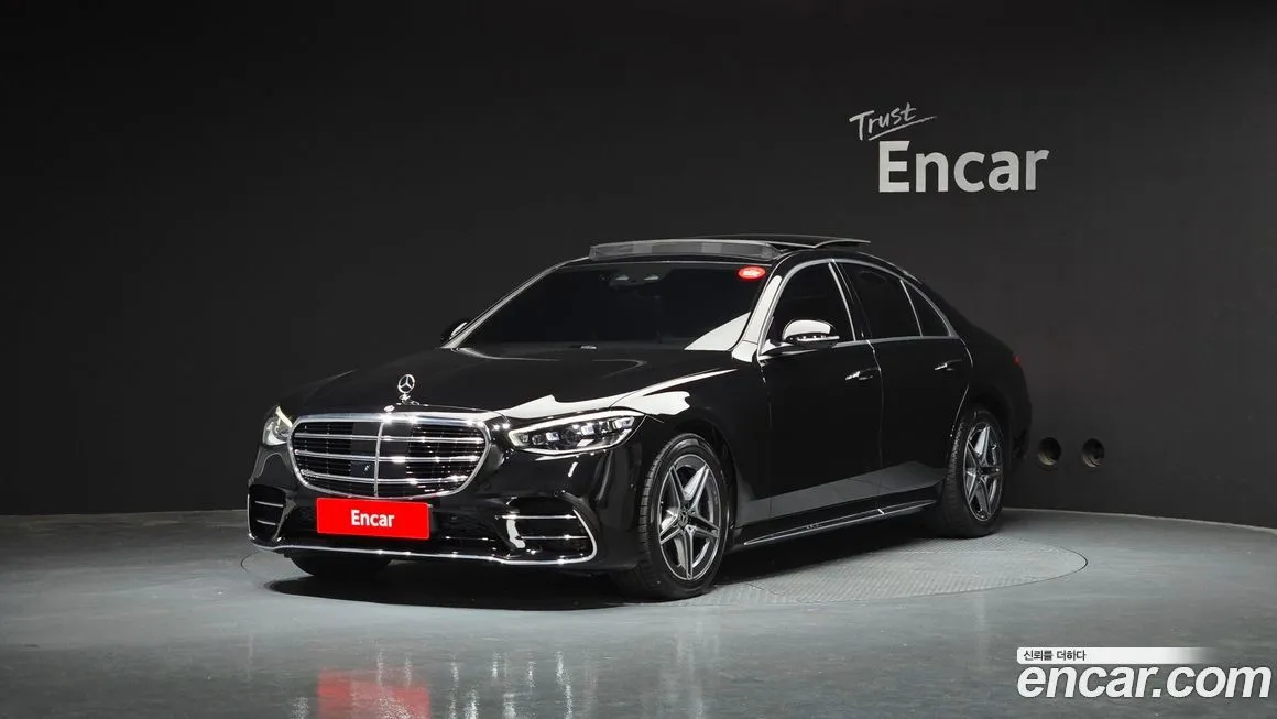 Mercedes-Benz S-Class — фото 1