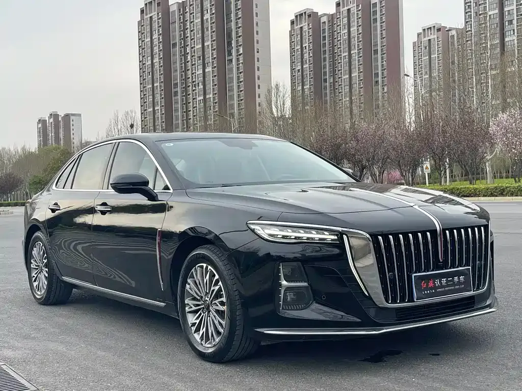 Hongqi H5 — фото 1