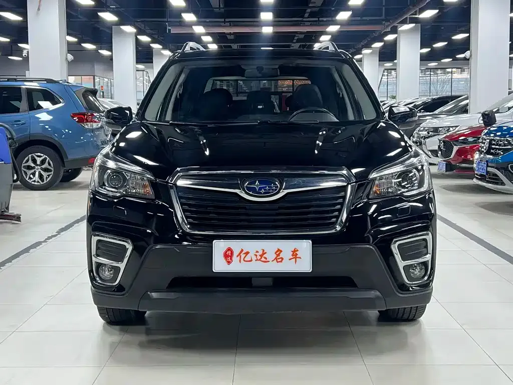 Subaru Forester — фото 9