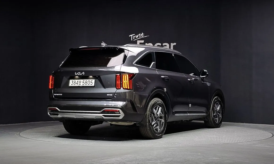 Kia Sorento — фото 9