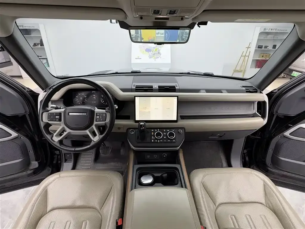 Land Rover Defender — фото 9
