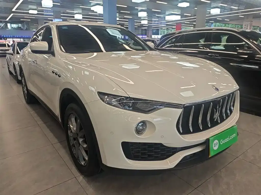 Maserati Levante — фото 3
