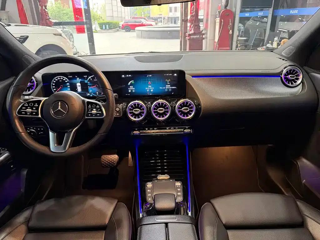 Mercedes-Benz GLA — фото 9