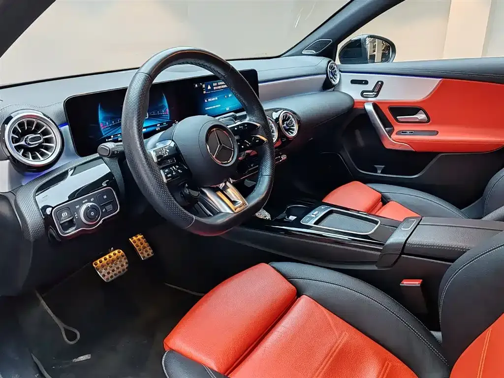 Mercedes-Benz A-Class AMG — фото 4