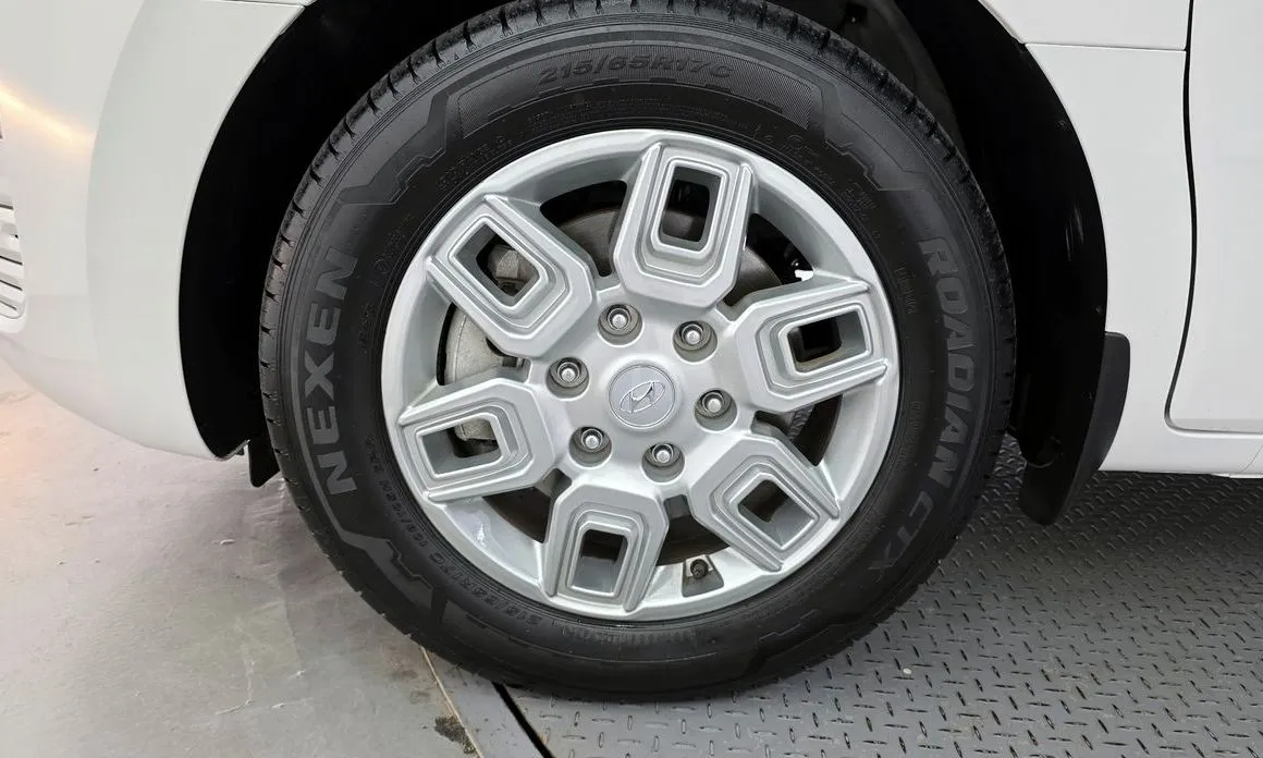 Hyundai Staria — фото 9