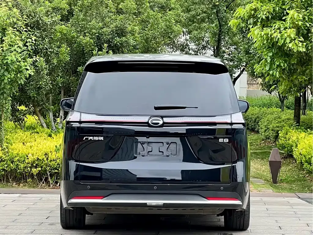 GAC Motor Trumpchi E8 — фото 9