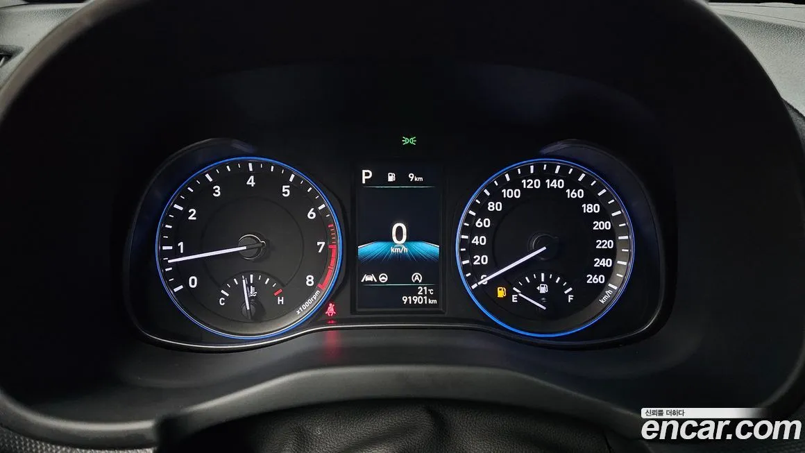 Hyundai Kona — фото 2
