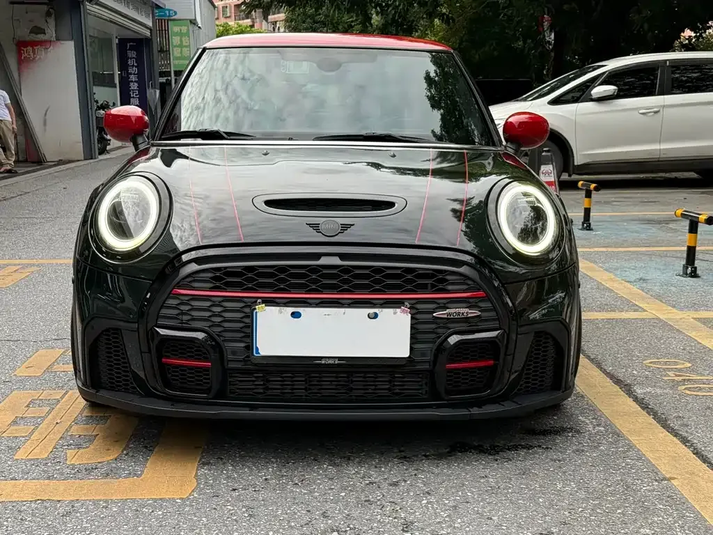 MINI JCW (John Cooper Works) — фото 4