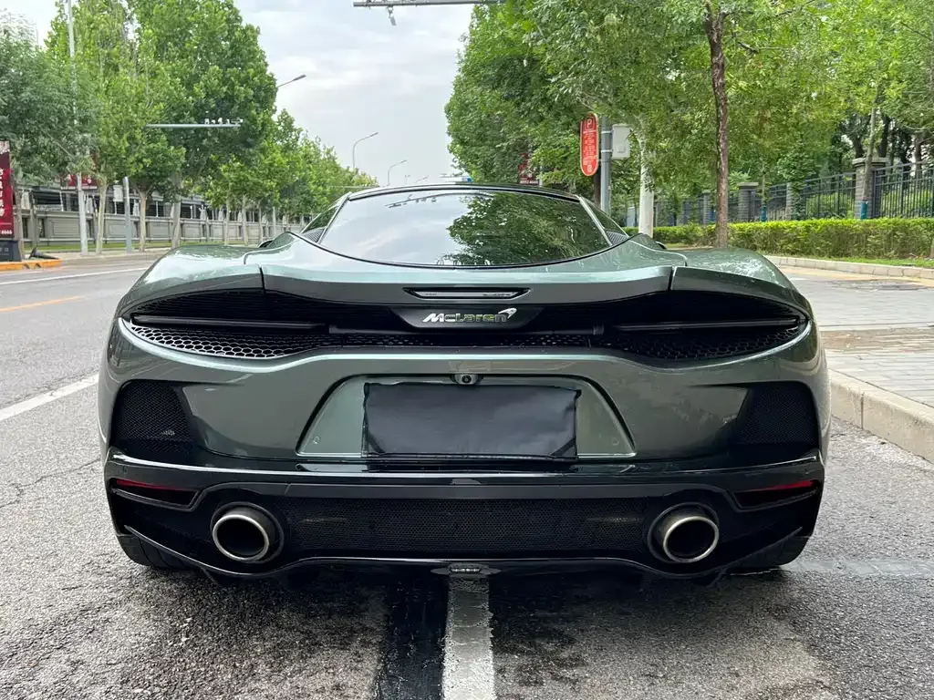 McLaren GT — фото 10