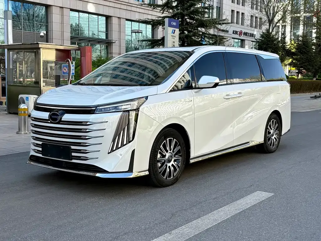 GAC Motor Trumpchi E9 — фото 1