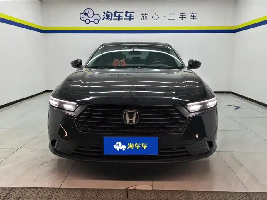 Honda Accord — фото 3