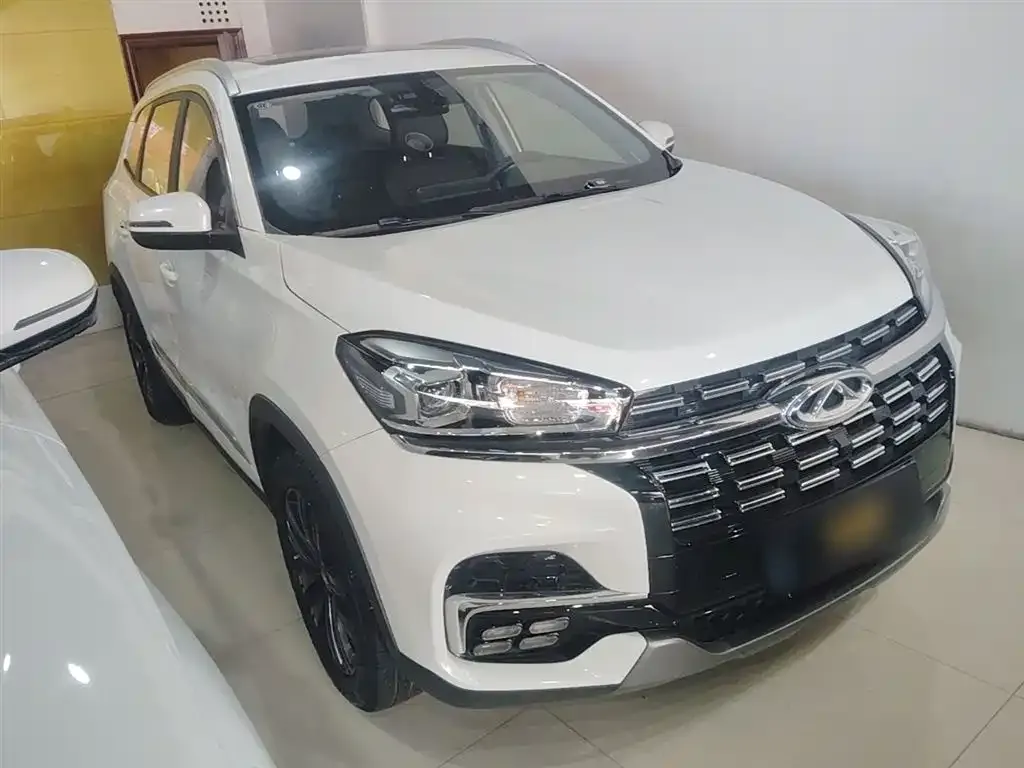 Chery Tiggo 8 — фото 6