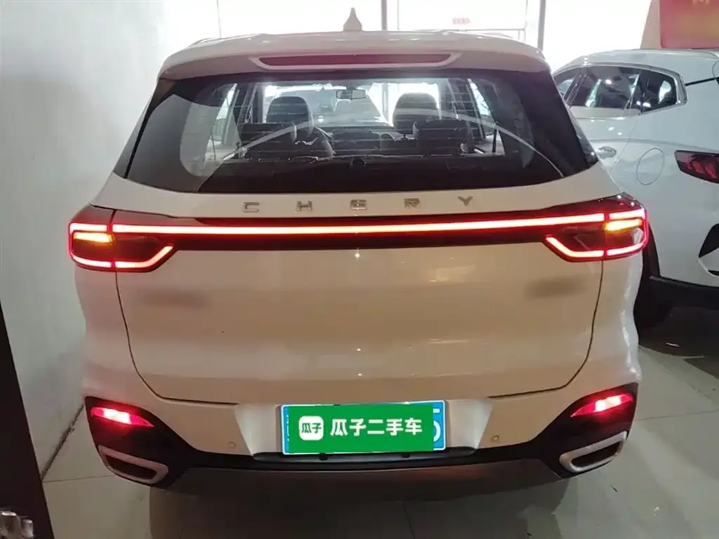 Chery Tiggo 8 — фото 2