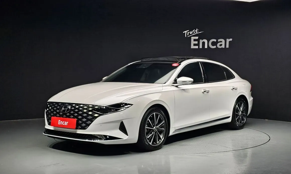 Hyundai Grandeur — фото 1