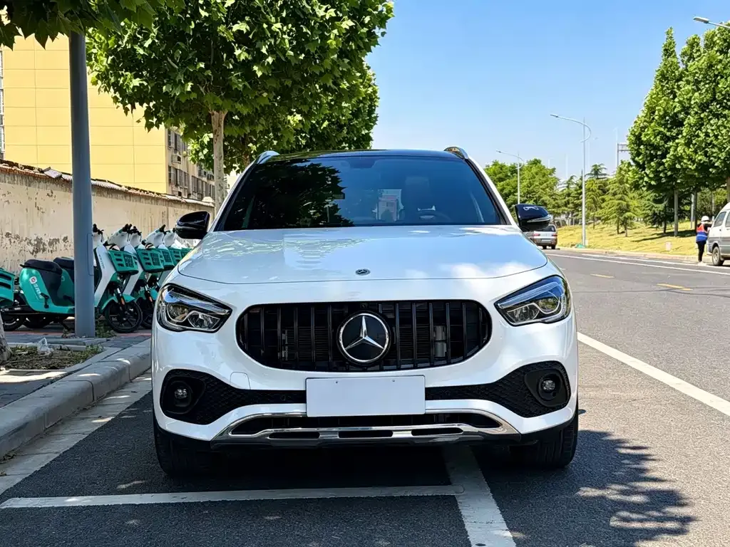 Mercedes-Benz GLA — фото 9