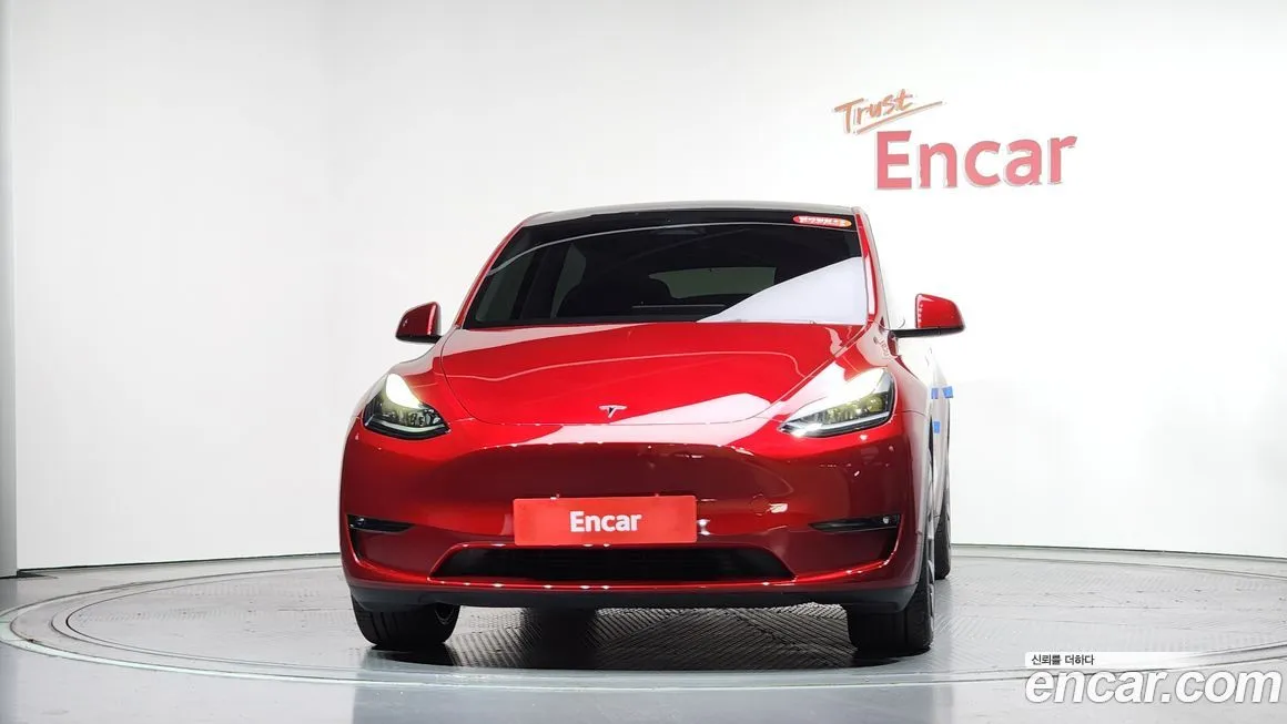 Tesla Model Y — фото 2