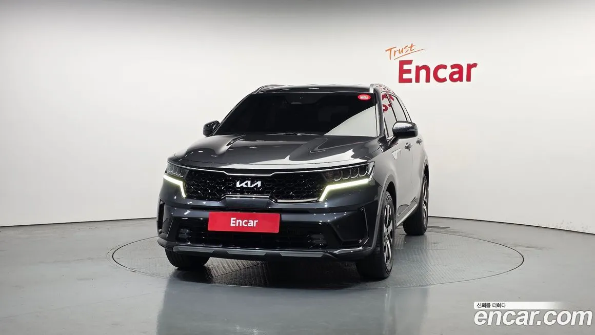 Kia Sorento — фото 8