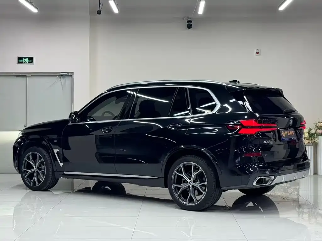BMW X5 — фото 2
