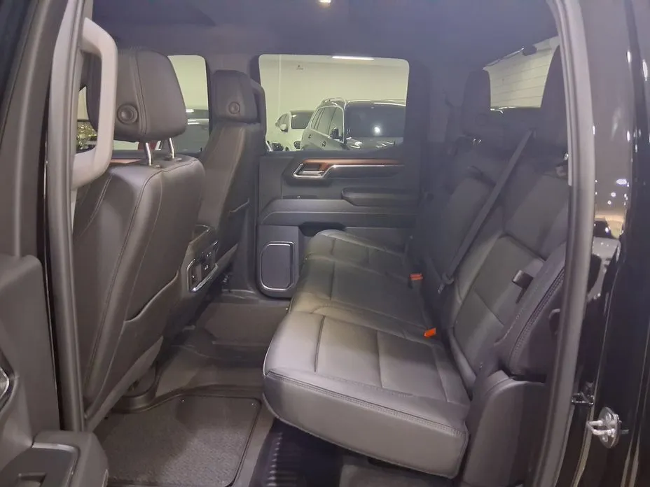 GMC Sierra — фото 6