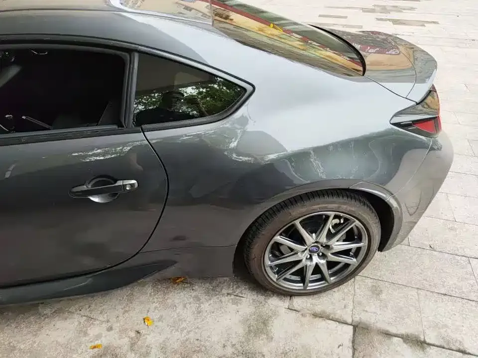 Subaru BRZ — фото 2