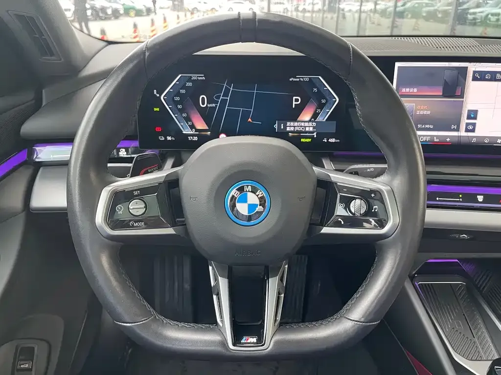 BMW i5 — фото 5