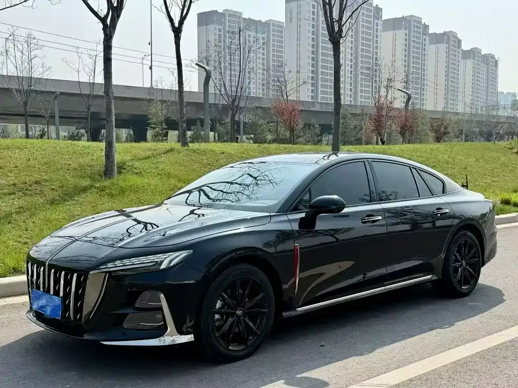 Hongqi H6 — фото 1