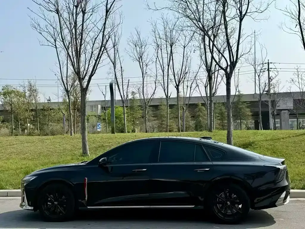 Hongqi H6 — фото 6