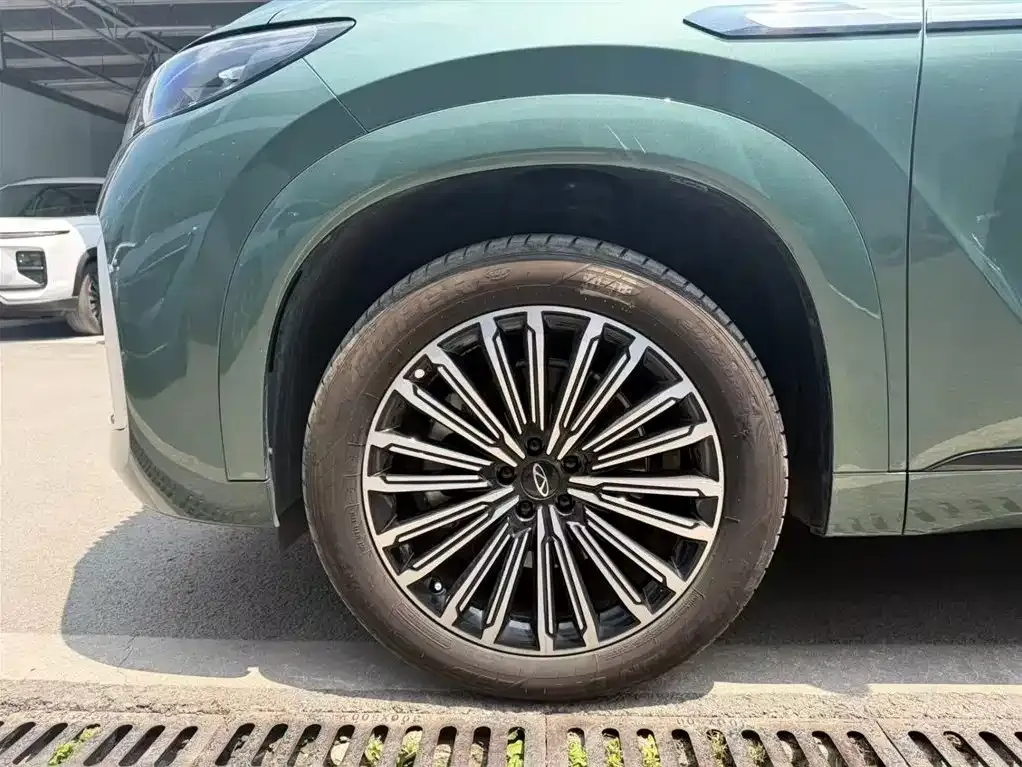 Chery Tiggo 9 C-DM — фото 9