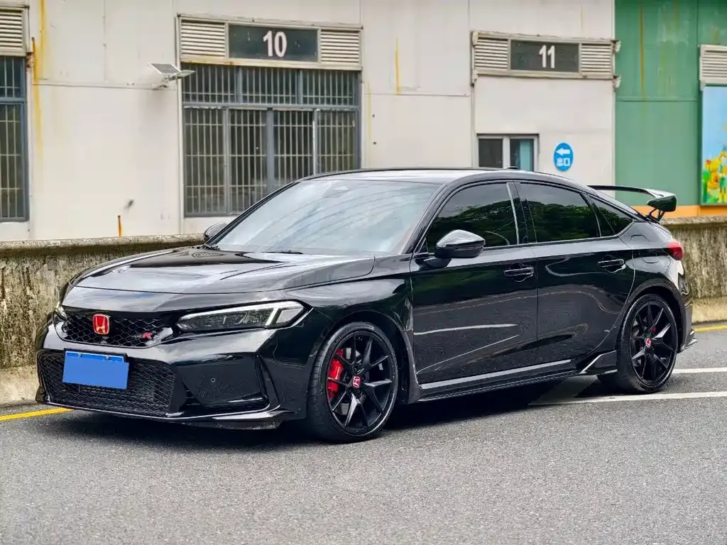 Honda Civic (Import) — фото 1