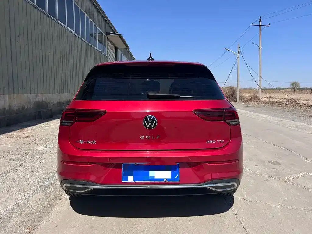 Volkswagen Golf — фото 9