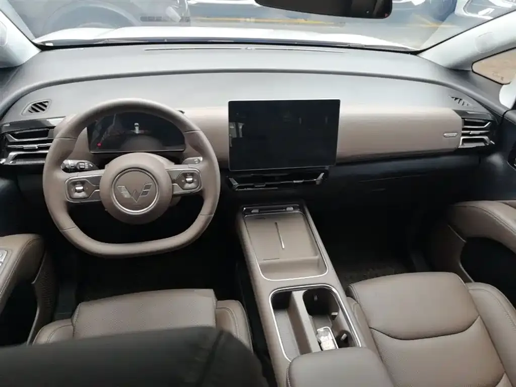 Wuling Starlight 730 New Energy — фото 2